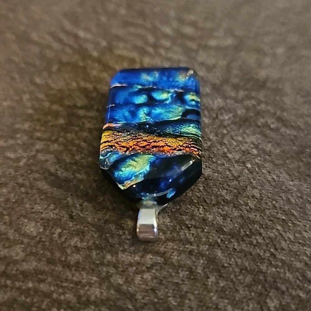 ARTISAN Blue Metallic Dichroic Glass Vertical Pendant